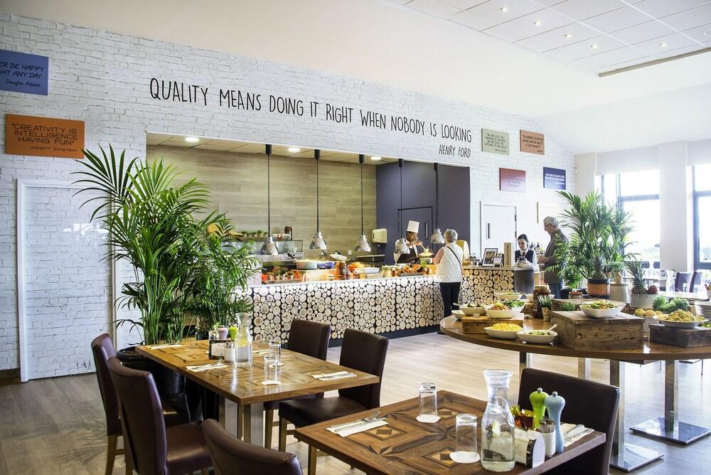 Cork Airport Hotel المظهر الخارجي الصورة