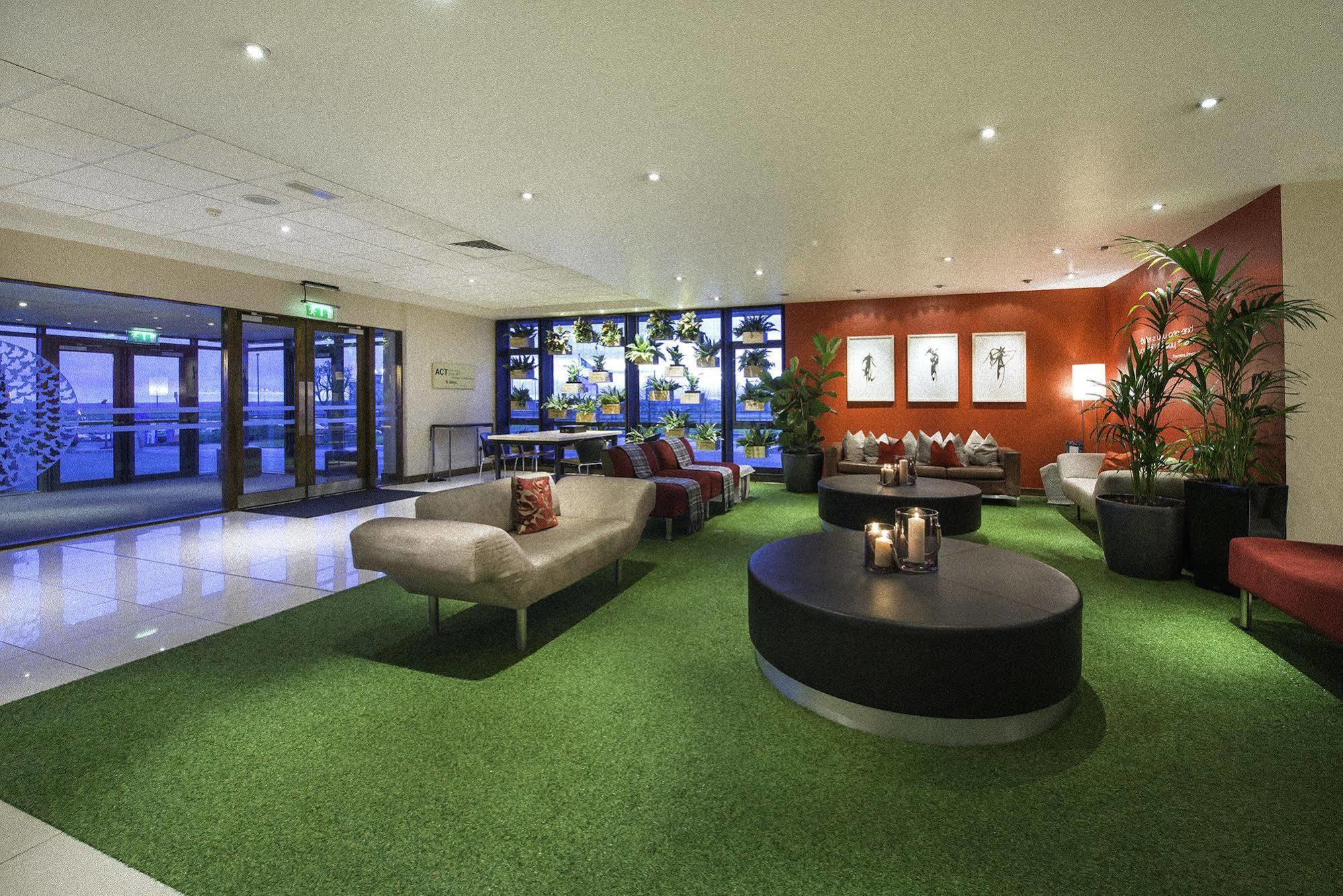 Cork Airport Hotel المظهر الخارجي الصورة